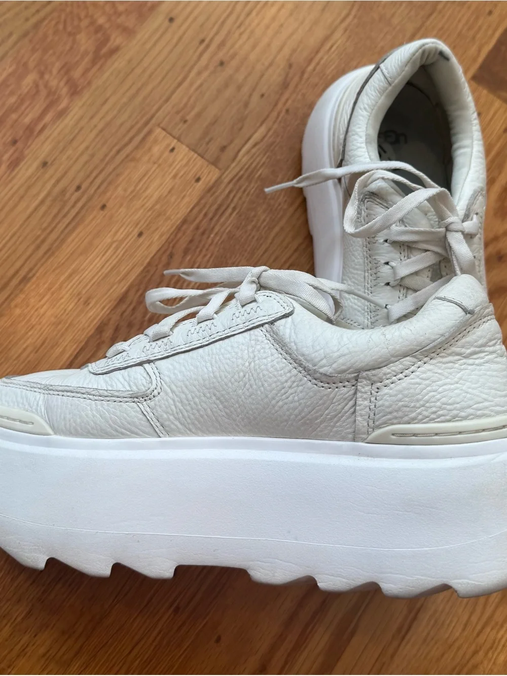 UGG Marin Mega Lace Platform Sneakers, Sz 9.5